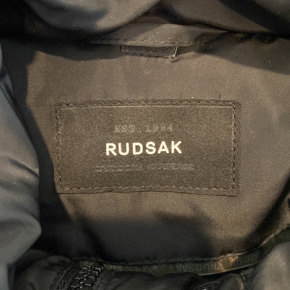 Rudsak women’s black coat - Picture 3 of 6